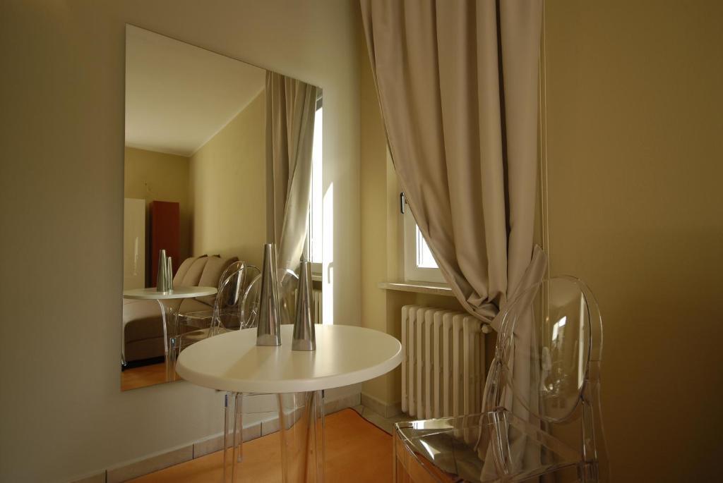 Relais Corte Bergamini Peschiera del Garda Cameră foto