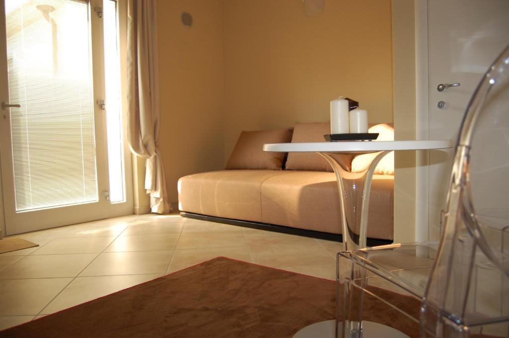 Relais Corte Bergamini Peschiera del Garda Cameră foto